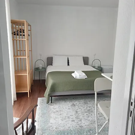 Avenue Guest house
